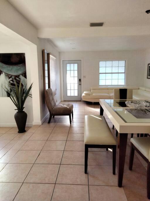 Holiday home Why A Hotel? If You Have Your Own House Tampa